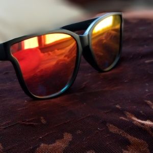 Boutique Sunnies